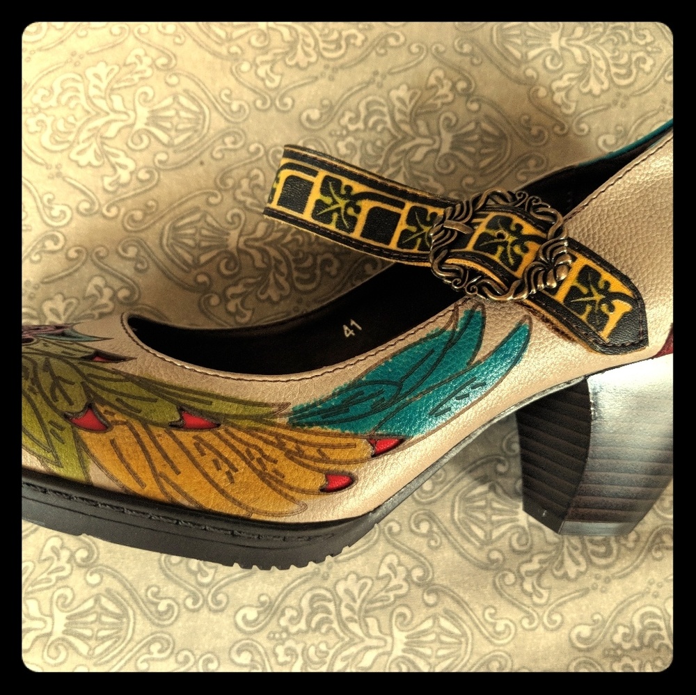 Woman Bohemian shoes